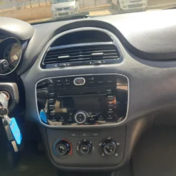 
										FIAT PUNTO EVO MTJ 95CV full									