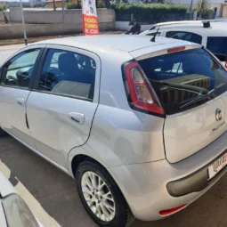 
										FIAT PUNTO EVO MTJ 95CV full									