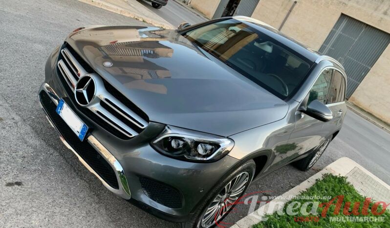 
								Mercedes GLC 4Matic D Premium full									